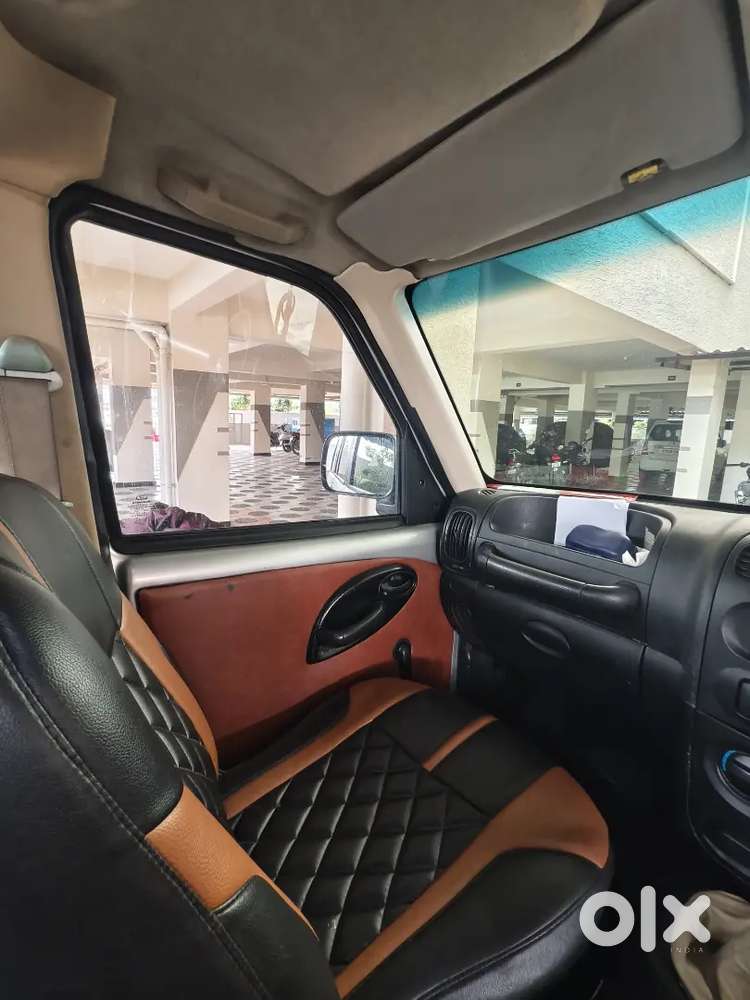 Mahindra Scorpio 2005
