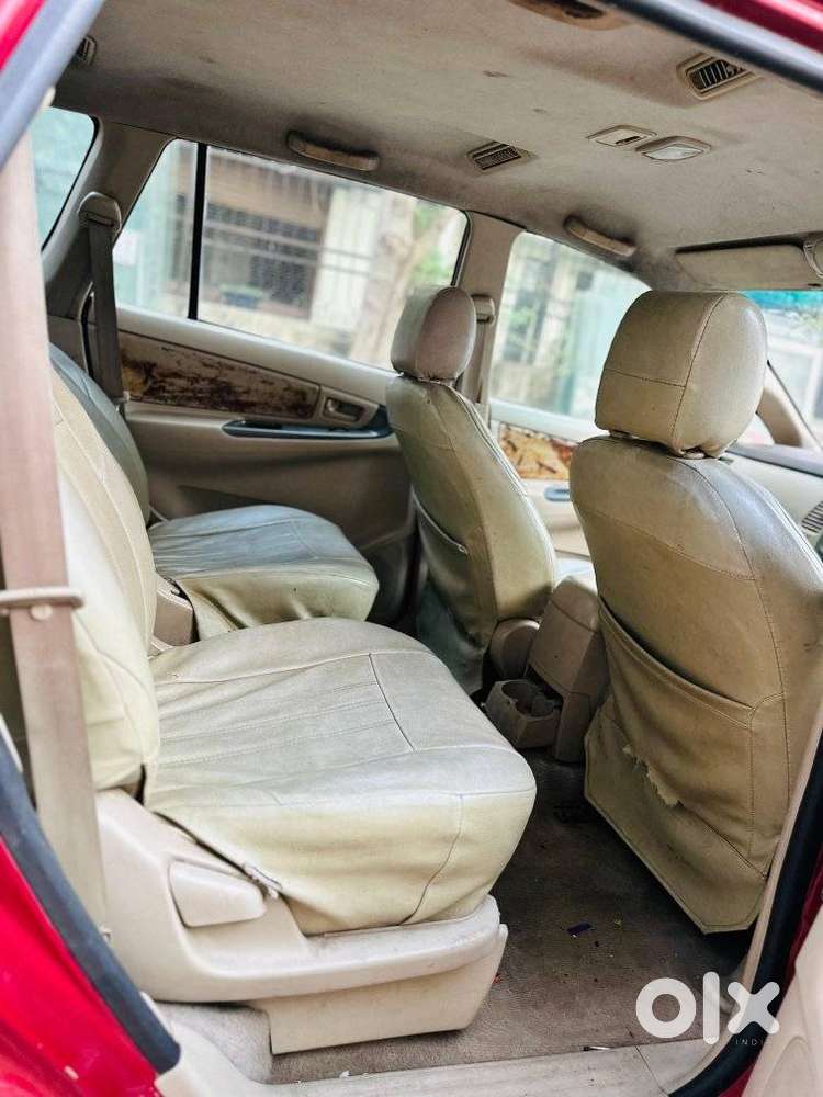 Toyota Innova 2.5 G (diesel) 7 Seater Bs Iv, 2009, Diesel