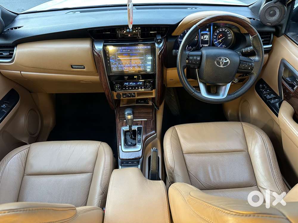 Toyota Fortuner 4x2 At 2.8 Diesel, 2022, Diesel