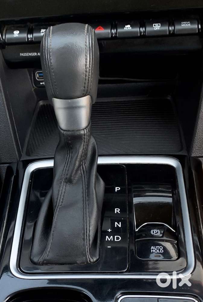 Mahindra Xuv700 2.2 Ax 7 Diesel At Str Awd, 2024, Diesel