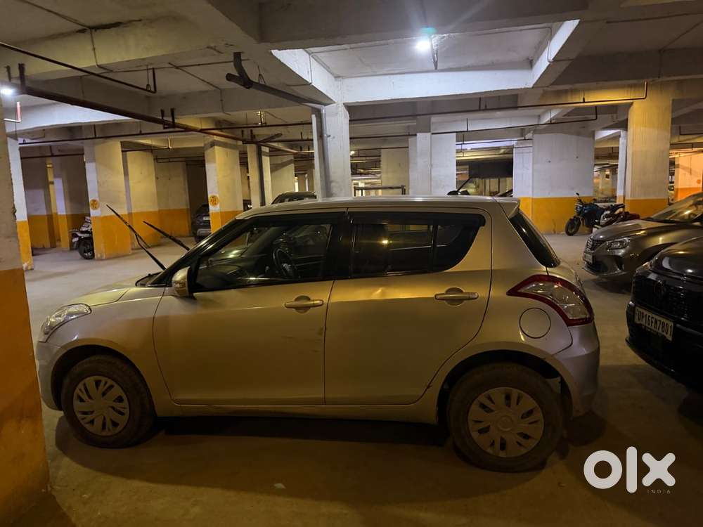 Maruti Swift 2015 Petrol 95000 Km Driven
