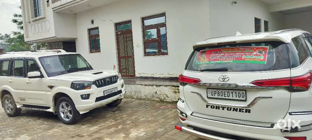 Toyota Fortuner 2017 Diesel 2wd गाड़ी शोरूम कंडीशन में हैं Army Person