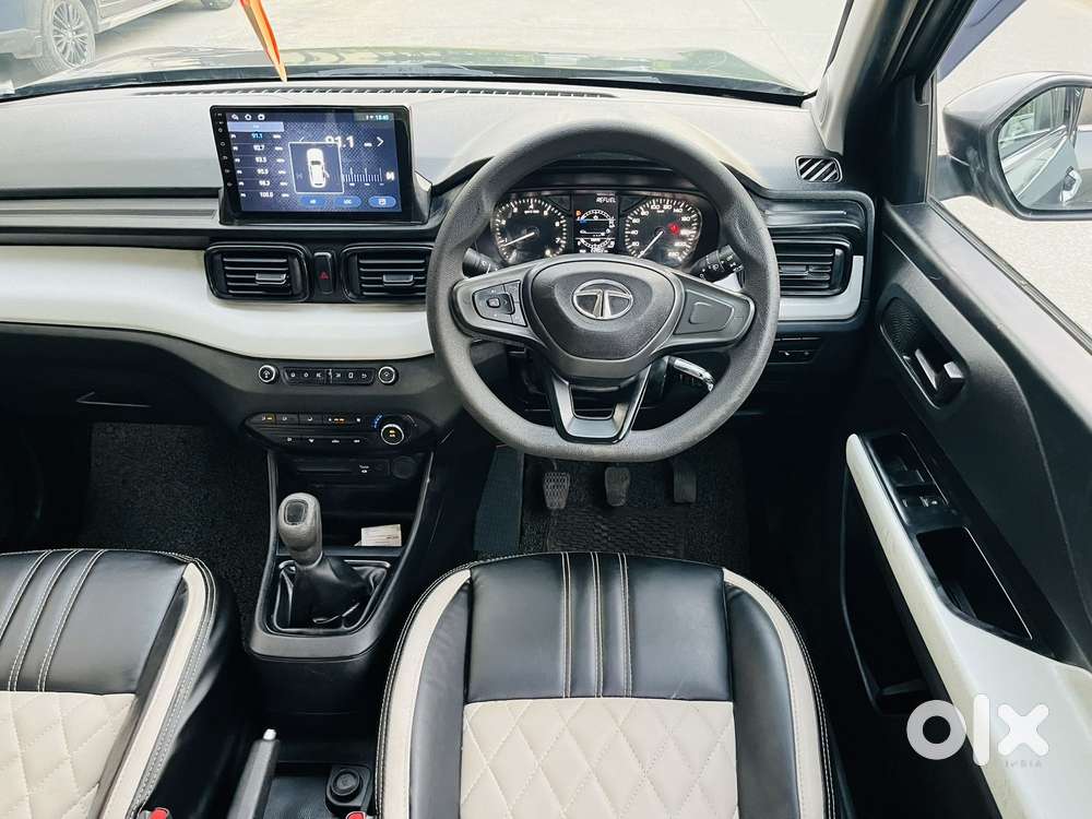 Mahindra Scorpio N Z6 Diesel Mt 2wd 7 Str, 2023, Petrol