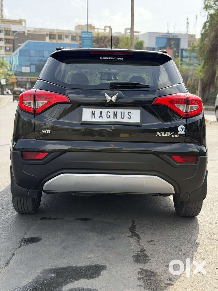 Mahindra Xuv300 W8 Option Diesel, 2024, Diesel