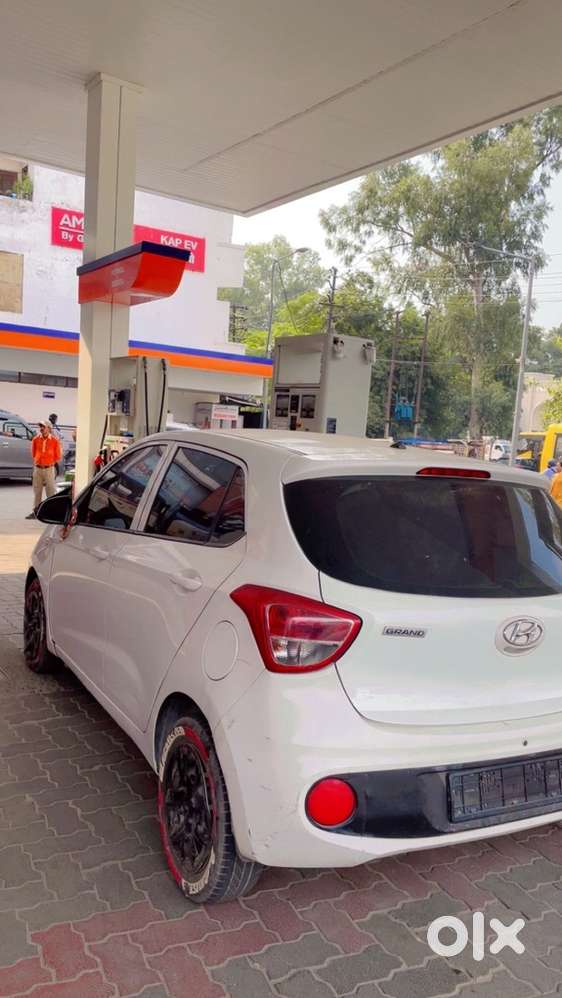 Hyundai Grand I10 Sportz 2018