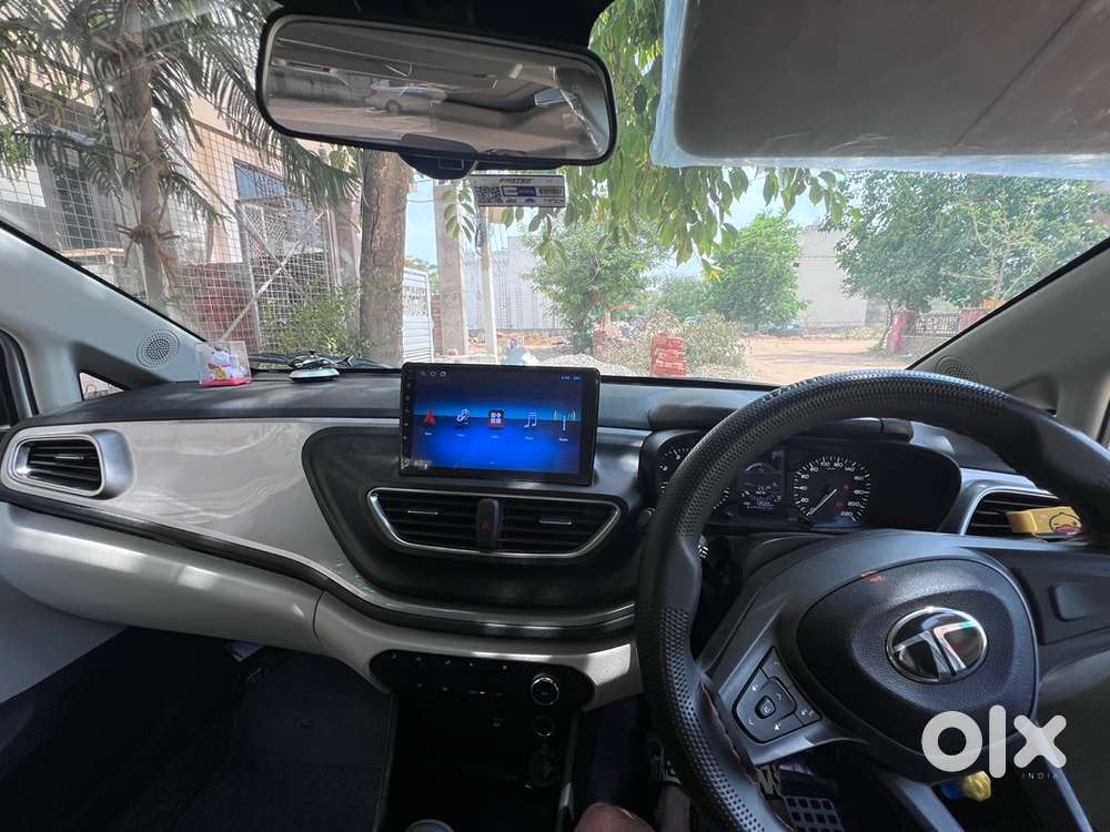Tata Altroz Xm 2025