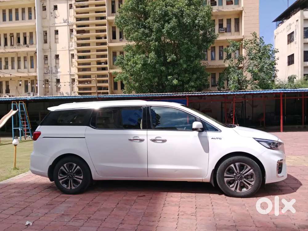 Kia Carnival Limousine 2023