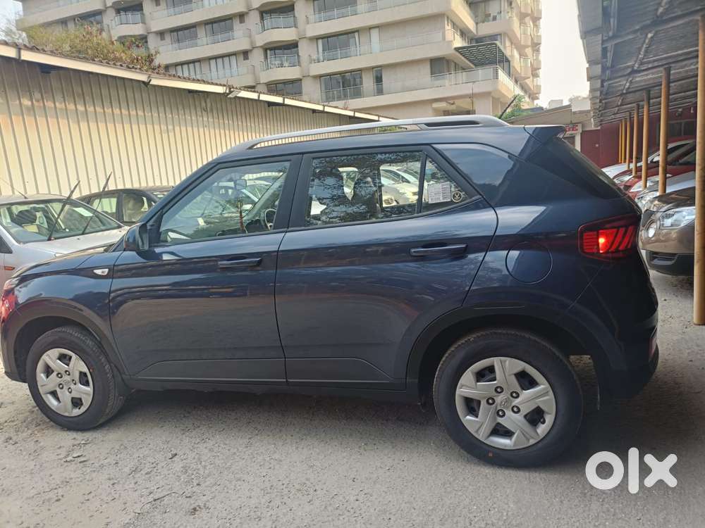 Hyundai Venue S 1.2 Petrol, 2019, Petrol