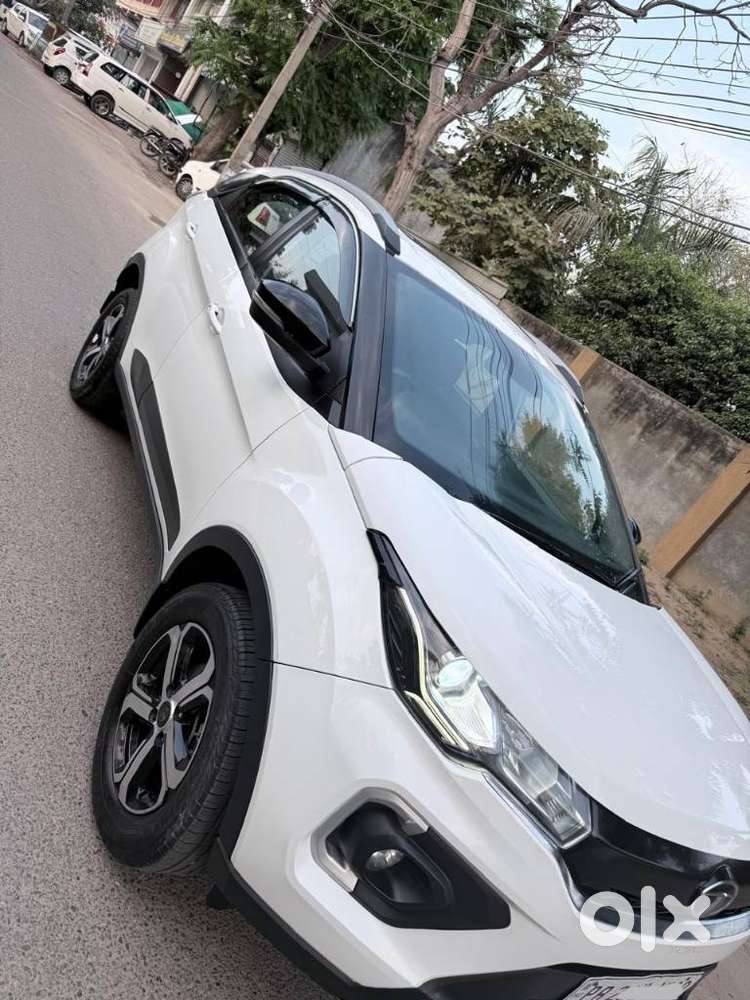 Tata Nexon 1.2 Revotron Xz Plus (s), 2023, Petrol