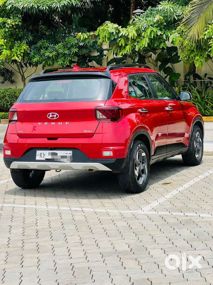 Hyundai Venue 1.0 Sx (o) Turbo Dct, 2019, Petrol