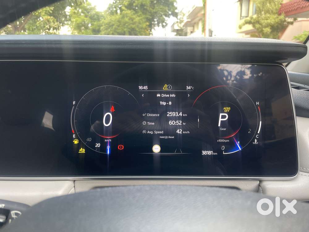 Mahindra Xuv700 2.2 Ax 7 Diesel At Str Awd, 2024, Diesel