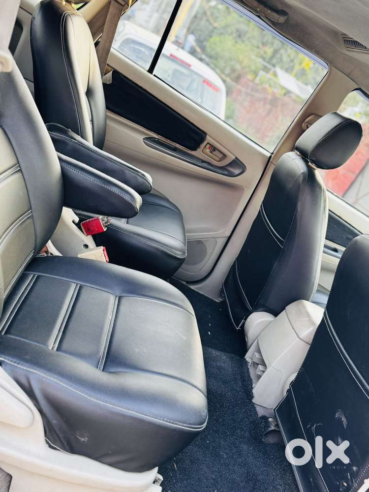 Toyota Innova 2.5 G (diesel) 7 Seater, 2012, Diesel