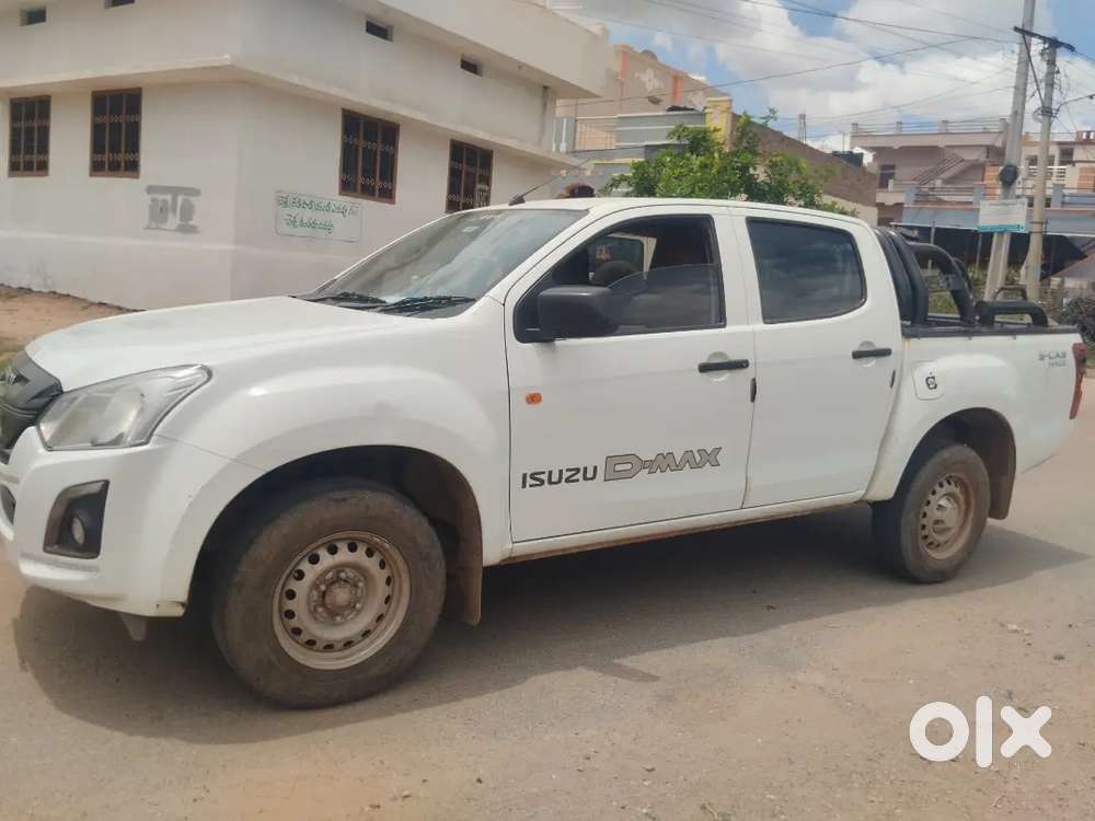 Isuzu D-max 2022 Diesel 970000 Km Driven