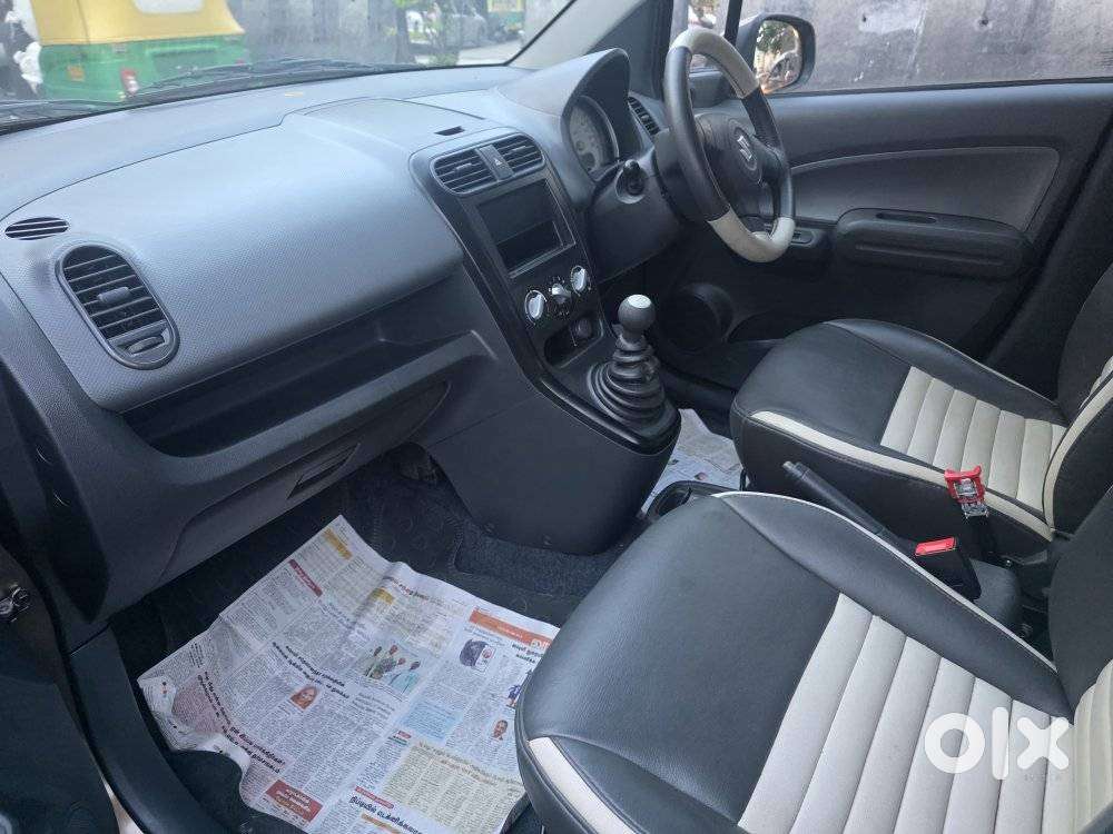 Maruti Suzuki Ritz Vxi, 2013, Petrol