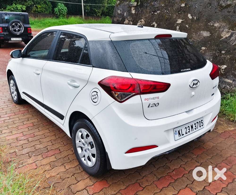 Hyundai New I20 1.2 Sportz Mt, 2016, Petrol
