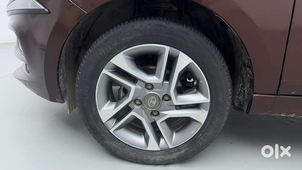 Tata Tigor Xza Plus, 2022, Petrol