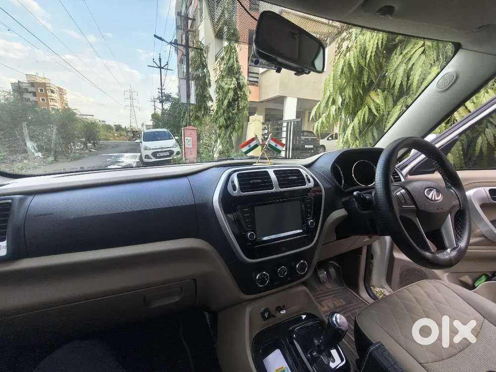 Mahindra Tuv 300 2017