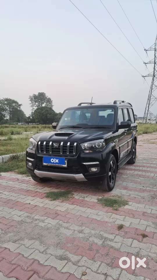 Mahindra Scorpio Classic, 2023, Diesel