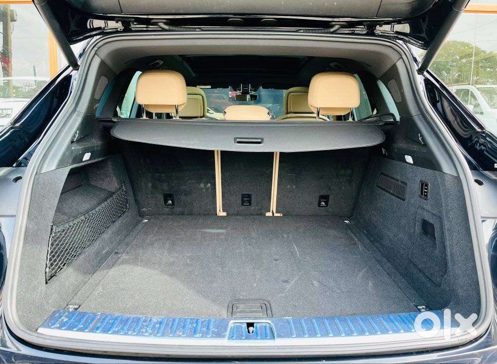 Porsche Cayenne Platinum Edition, 2023, Petrol
