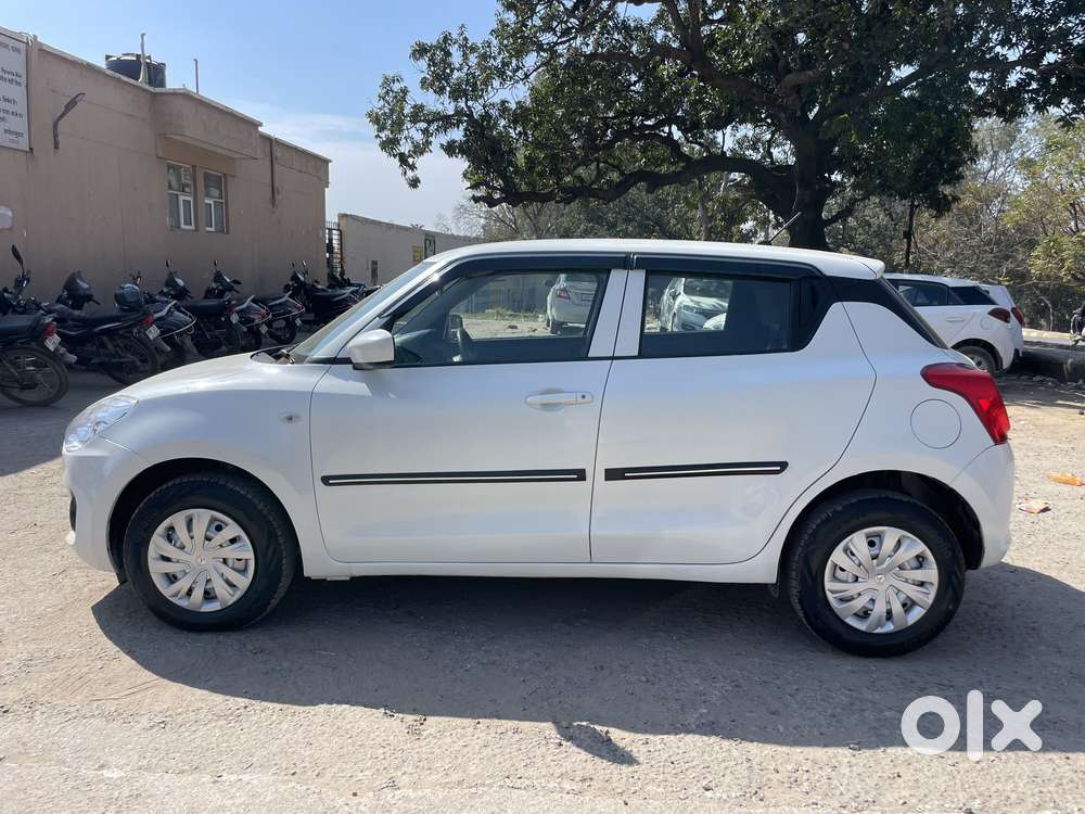 Maruti Suzuki Swift Lxi, 2018, Petrol