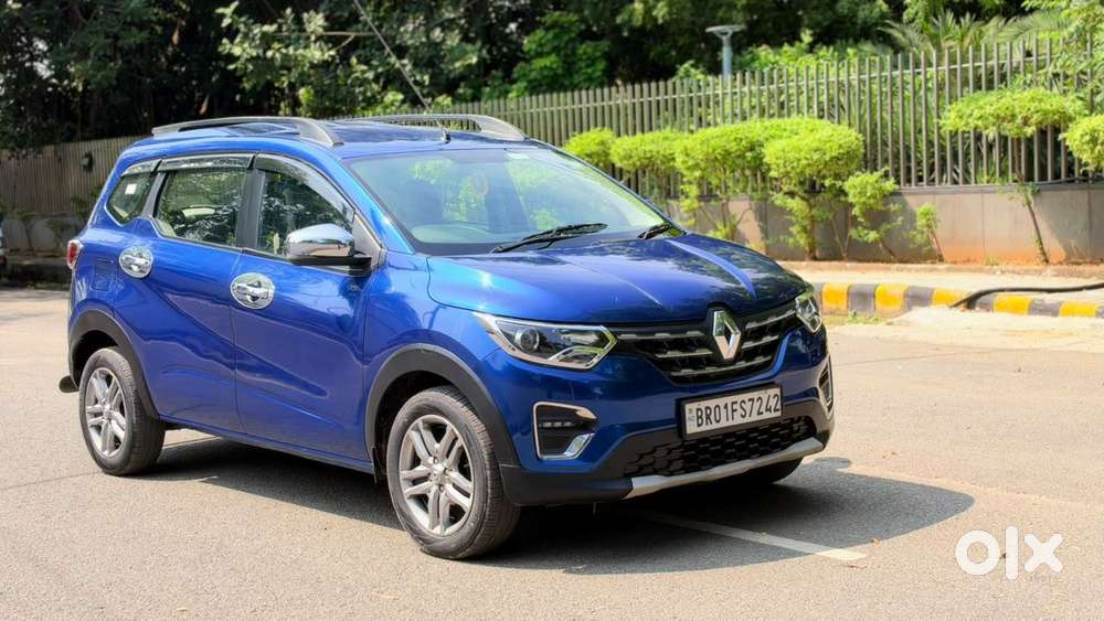 Renault Triber Rxz, 2022, Petrol