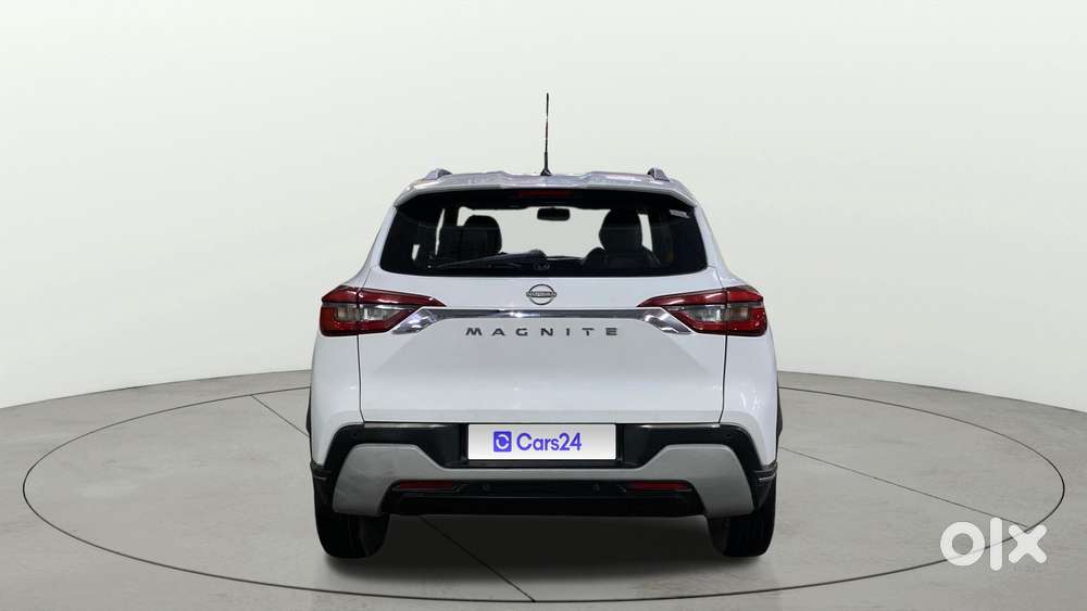 Nissan Magnite 1.0 Xv, 2021, Petrol