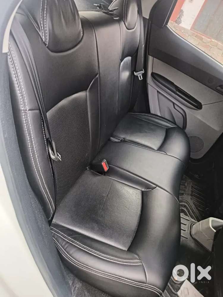 Tata Tiago 2025 Petrol Well Maintained