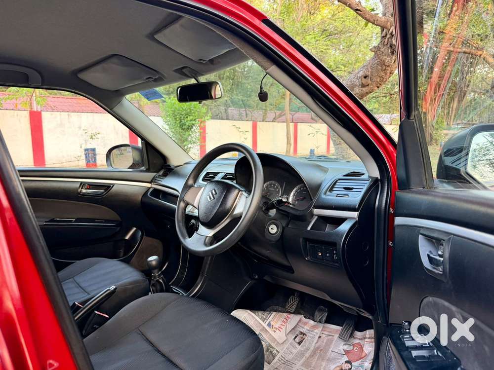 Maruti Suzuki Swift Vxi + Manual, 2011, Petrol