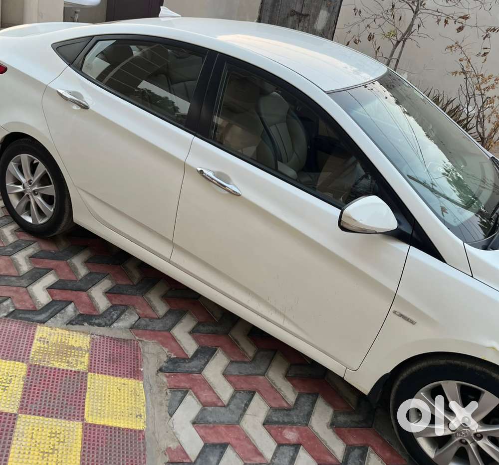 Hyundai Fluidic Verna 2013 Diesel Manual Car