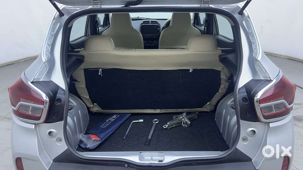 Renault Kwid 1.0 Rxt Amt, 2023, Petrol