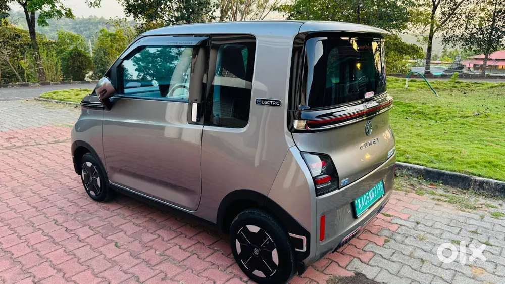 Mg Comet Ev 2025 Electric 6000 Km Driven