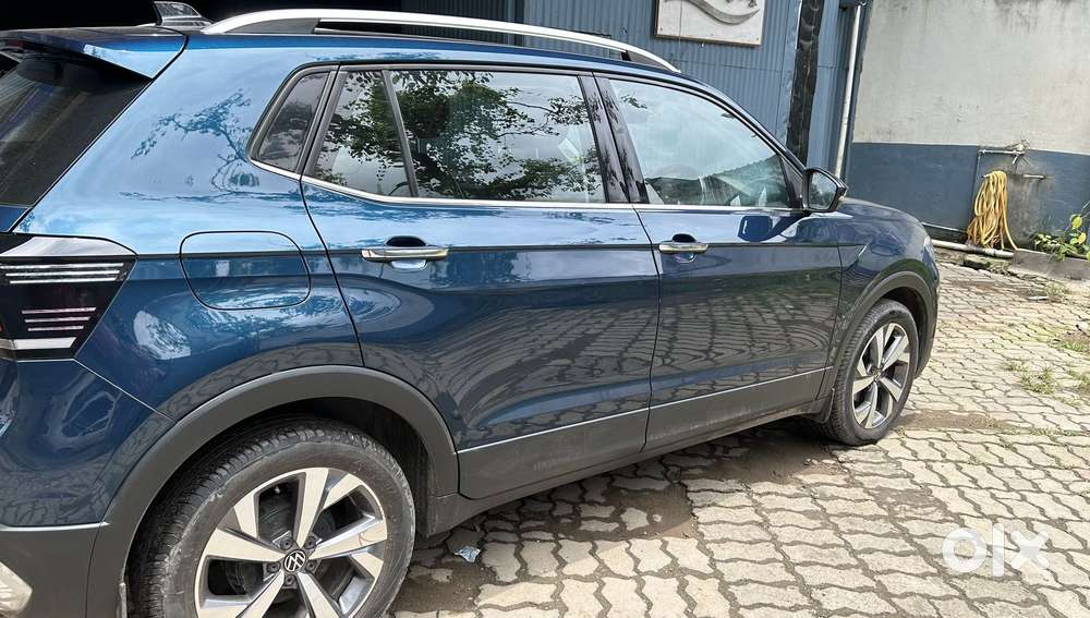 Volkswagen Taigun 1.0 Tsi Topline At, 2023, Petrol