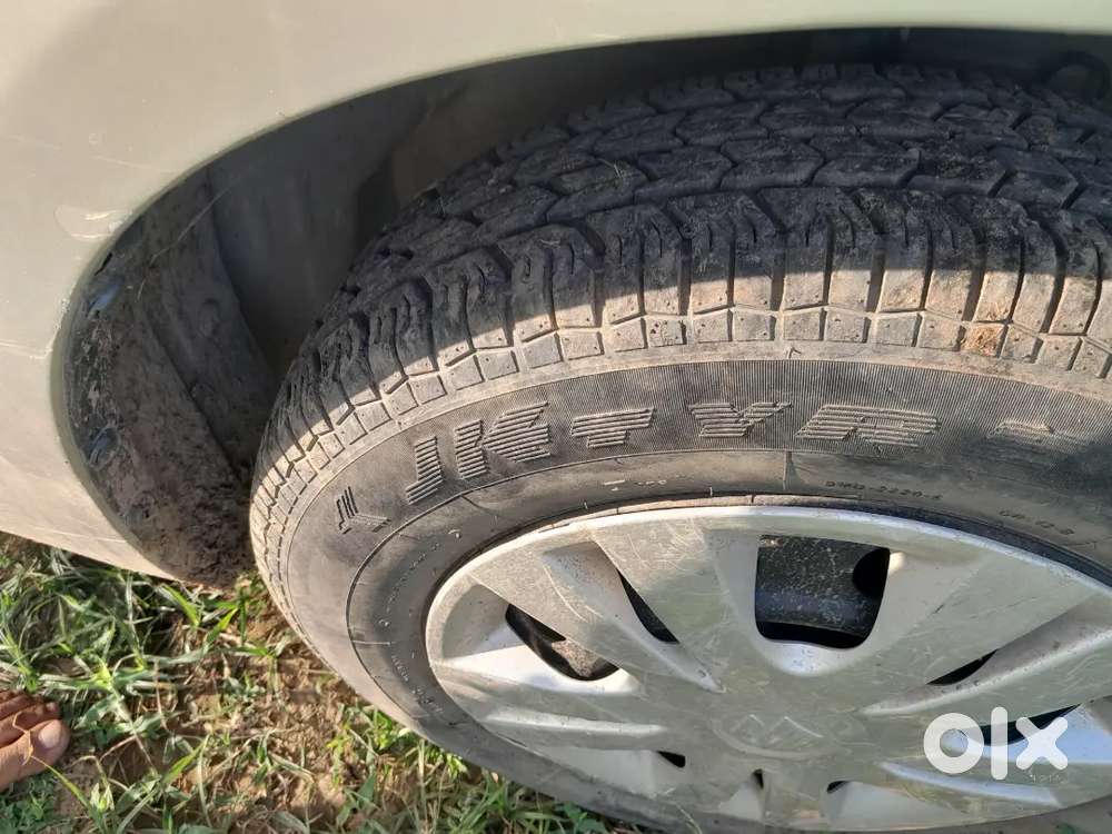 Gaddi Show Room Condition Me Hai