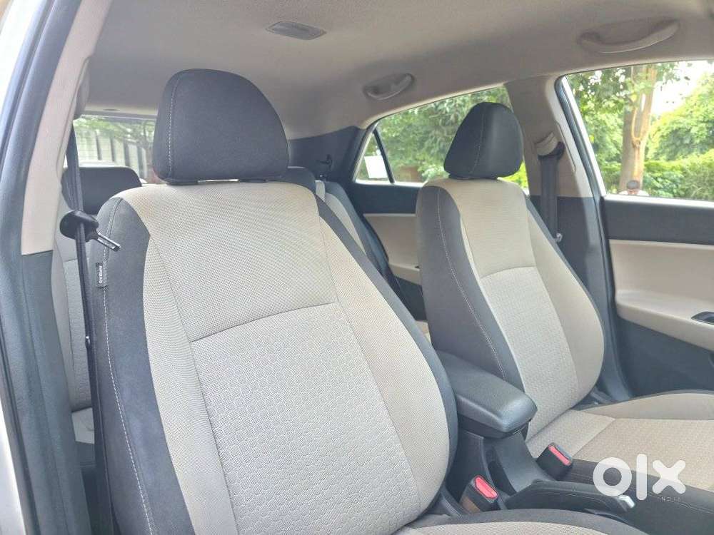 Hyundai I20 Asta (o) 1.2 Mt, 2017, Petrol