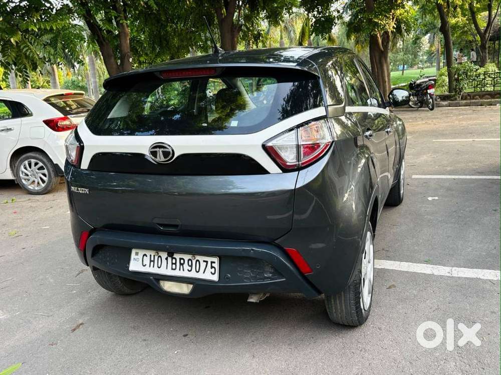 Tata Nexon 1.5 Revotorq Xm (s), 2018, Diesel