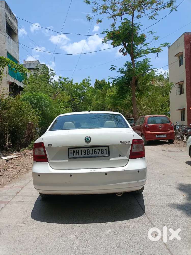 Skoda Rapid 2013 Diesel Well Maintained