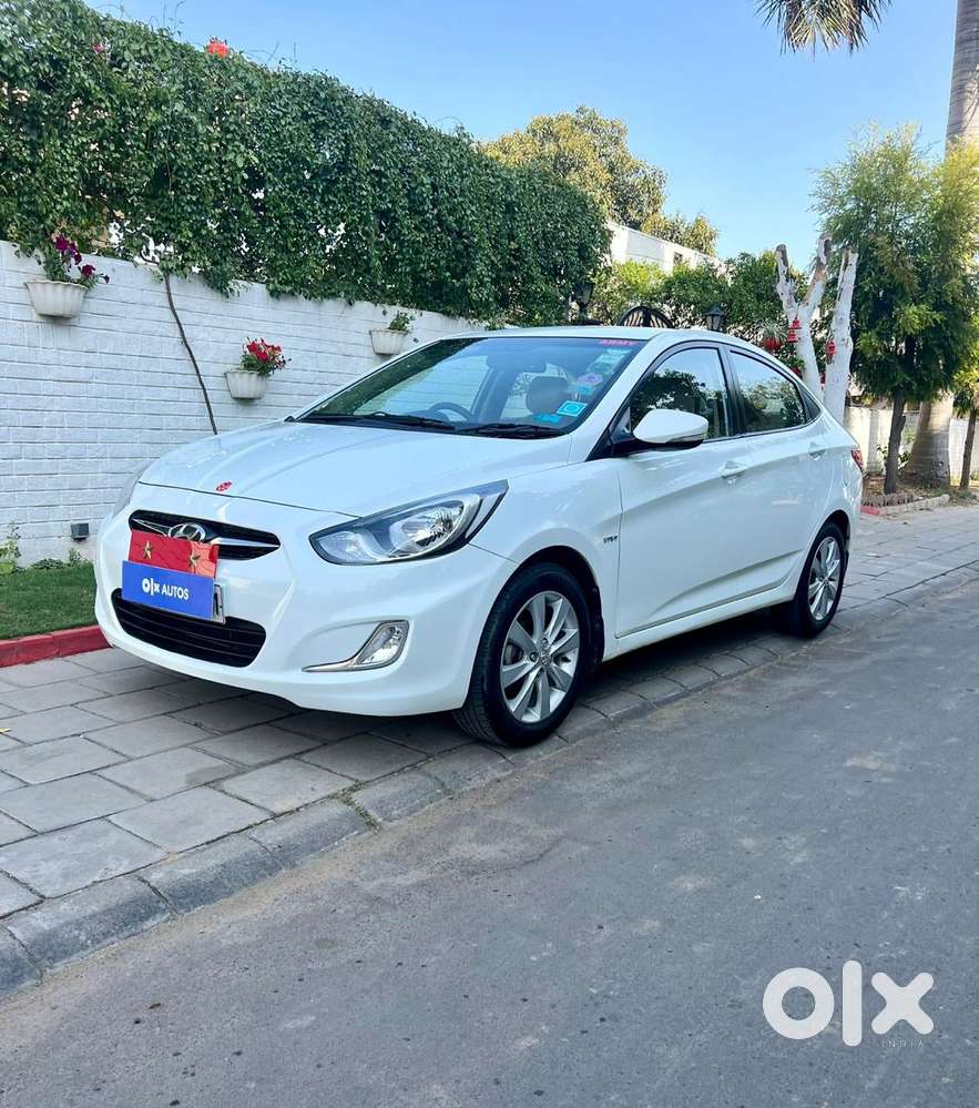 Hyundai Verna 1.6 Sx (o) Vtvt, 2012, Petrol