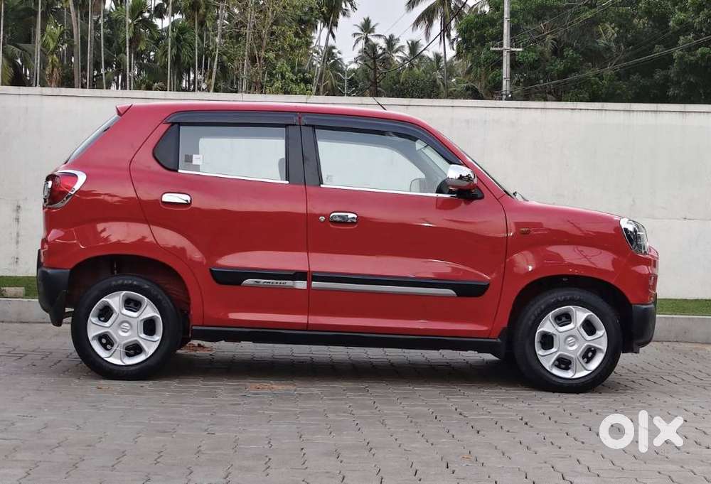 Maruti Suzuki S-presso Vxi Opt, 2022, Petrol