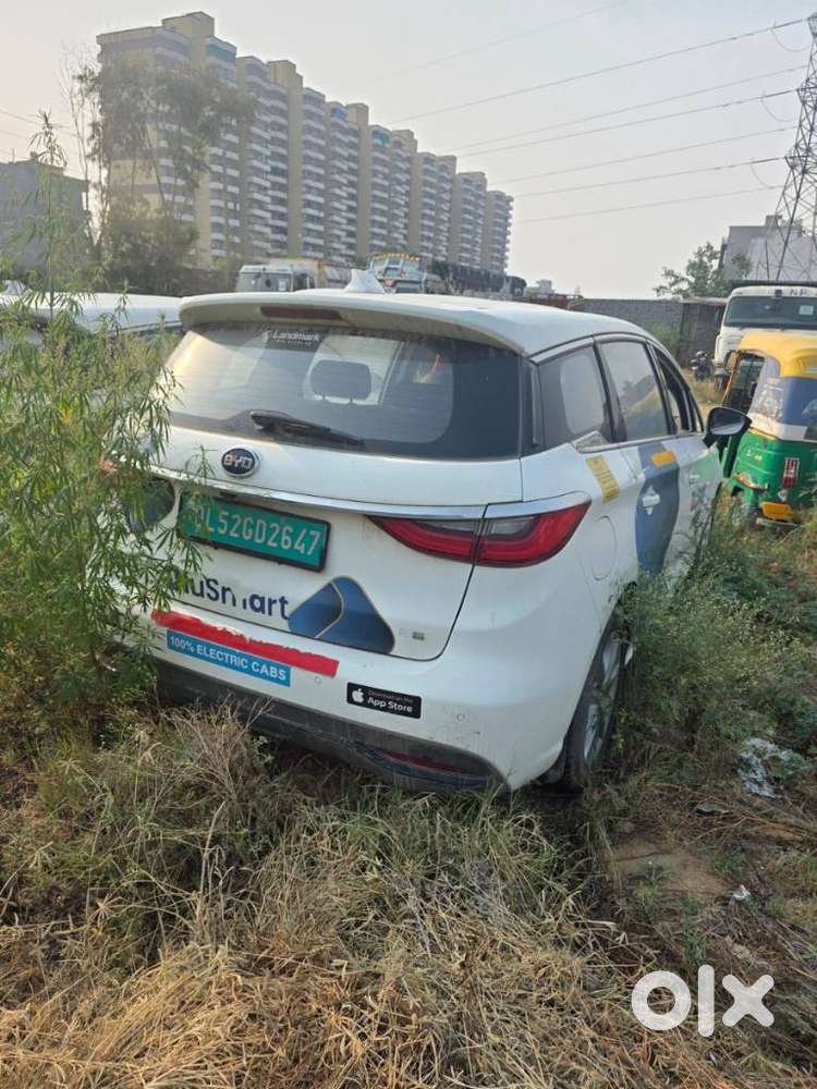 Byd E6 Electric, 2023, Electric