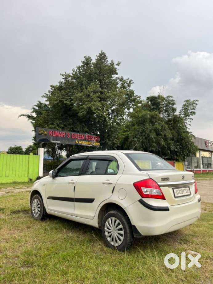 Maruti Suzuki Swift Dzire 1.2 Vxi, 2016, Petrol