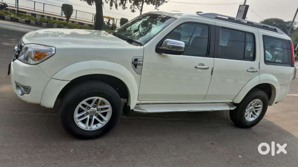 Ford Endeavour 2.2 Trend Mt 4x2, 2010, Diesel