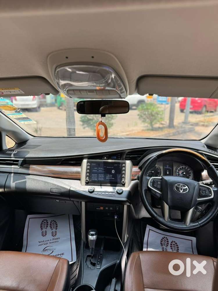 Toyota Innova Crysta 2020 Diesel Well Maintained