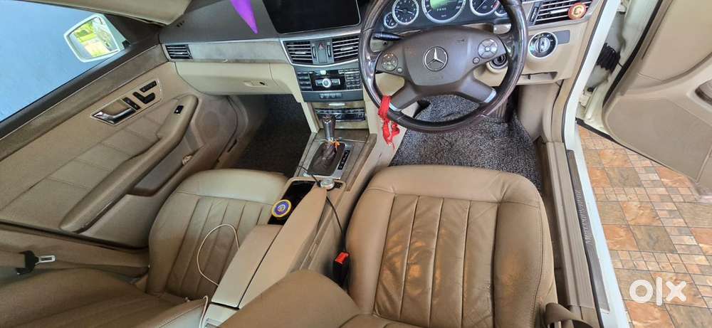 Mercedes-benz E-class 2012
