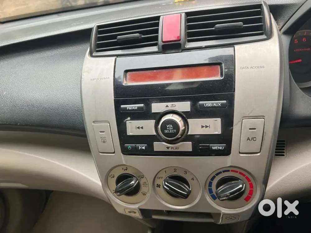 Honda City Model 2010 Raebareli Registered Hai 2031 Tak Valid All Tyre