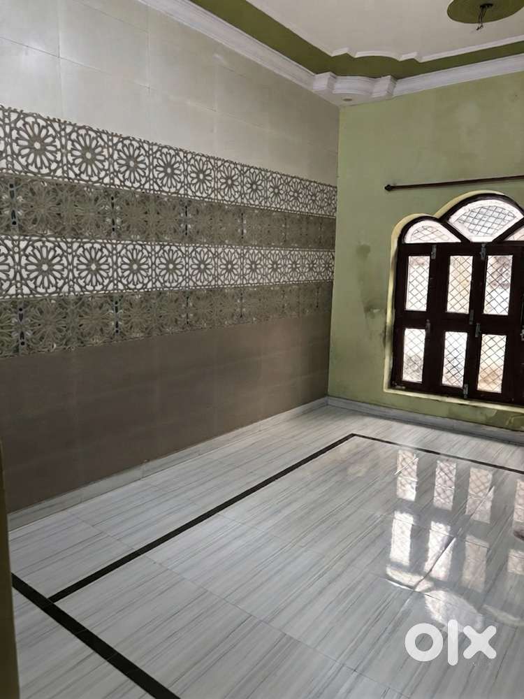 One room set Available for rent
