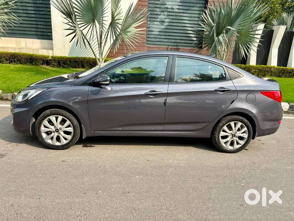 Hyundai Verna Fluidic 1.6 Vtvt Sx, 2014, Petrol