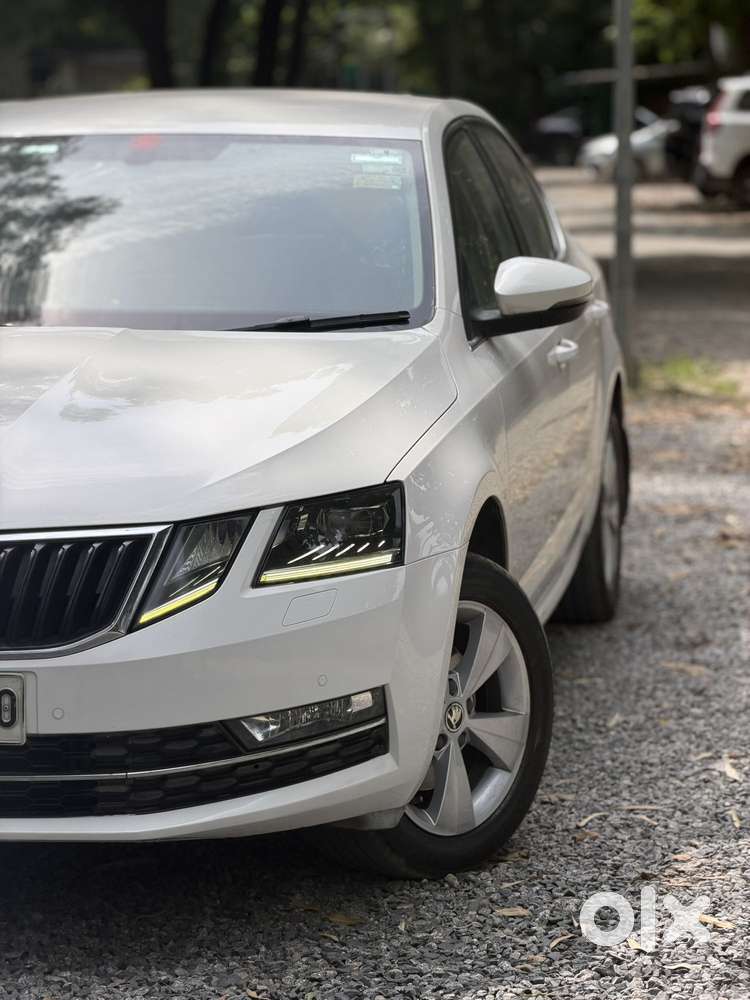 Skoda Octavia 2.0 Tdi Style Plus At, 2017, Diesel