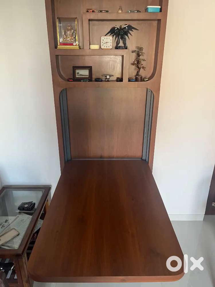 Dining Table NEW wall mounted and foldable