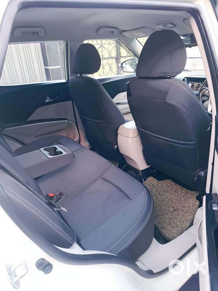 Mahindra Xuv300 W8 Option Diesel, 2019, Diesel