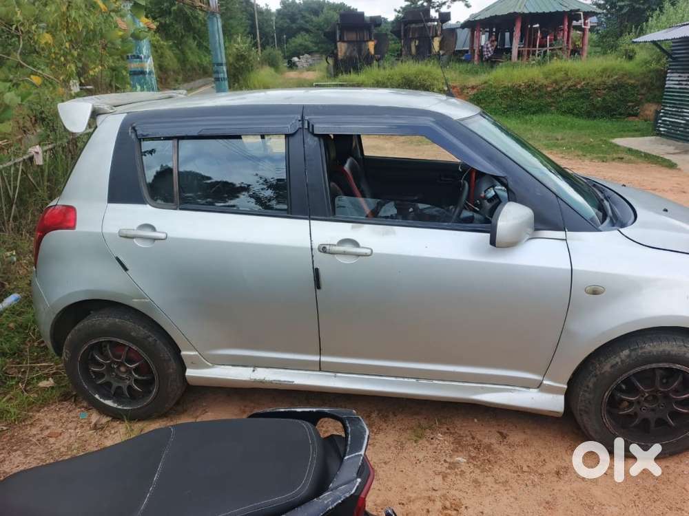 Maruti Suzuki Swift Lxi 2010